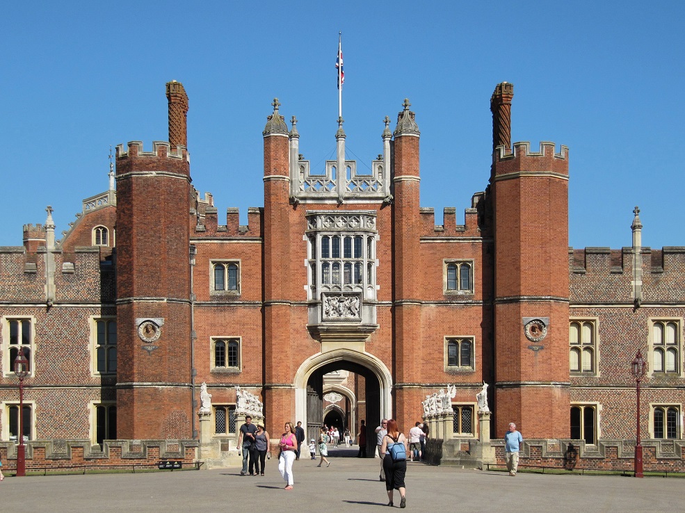 UK, Surrey - Hampton Court Palace