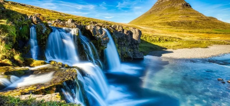 بهترین زمان سفر به ایسلند Thumbnail